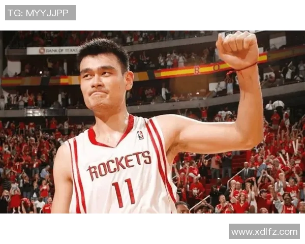 姚明经典眼神背后的故事与情感解读让人感受到篮球的魅力与力量