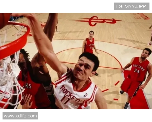 姚明助理遭推搡事件引发热议背后隐藏的体育圈人际关系与压力解析