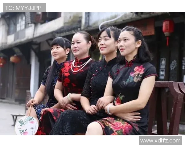 戛纳红毯上足球明星闪耀登场引发时尚与运动的完美碰撞