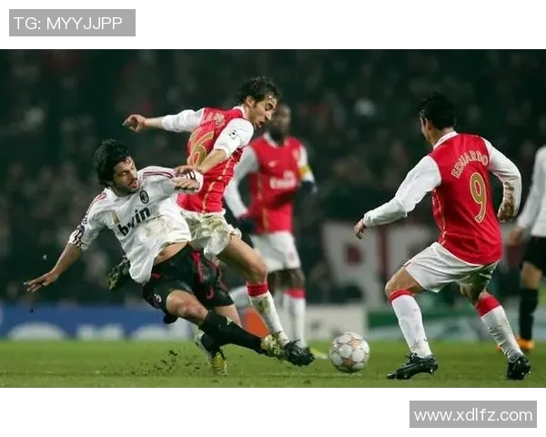 足球场上的奢华生活最奢侈的足球明星背后的财富与荣耀揭秘