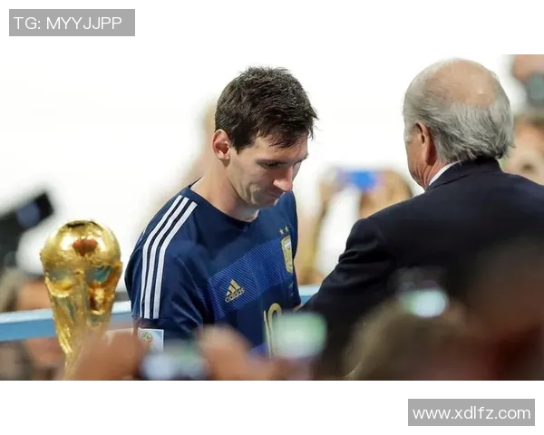 探讨当今足球明星的魅力与成就谁是最受欢迎的球员 探讨当今足球明星的魅力与成就谁是最受欢迎的球员