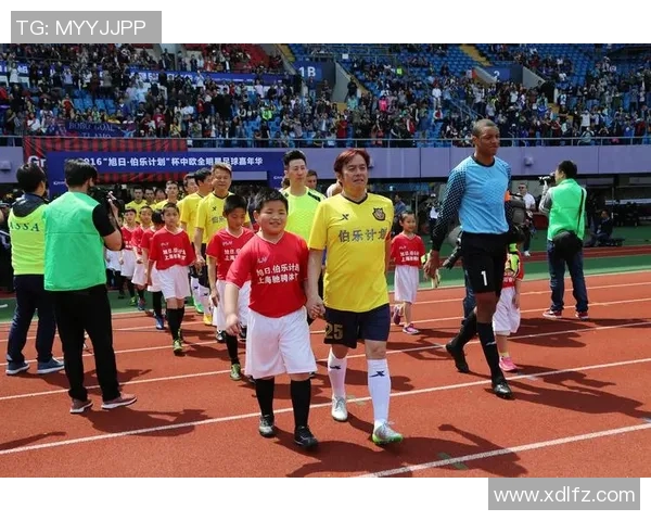 明星慈善篮球赛汇聚人气明星助力公益事业传递爱心与希望