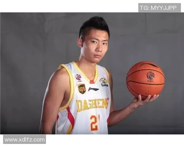 成都小胖篮球明星名单揭晓球场新星引发热议与期待 成都小胖篮球明星名单揭晓球场新星引发热议与期待